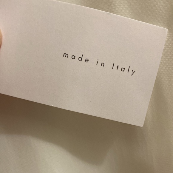 Victor Victoria, New with tags white pants - Picture 14 of 16